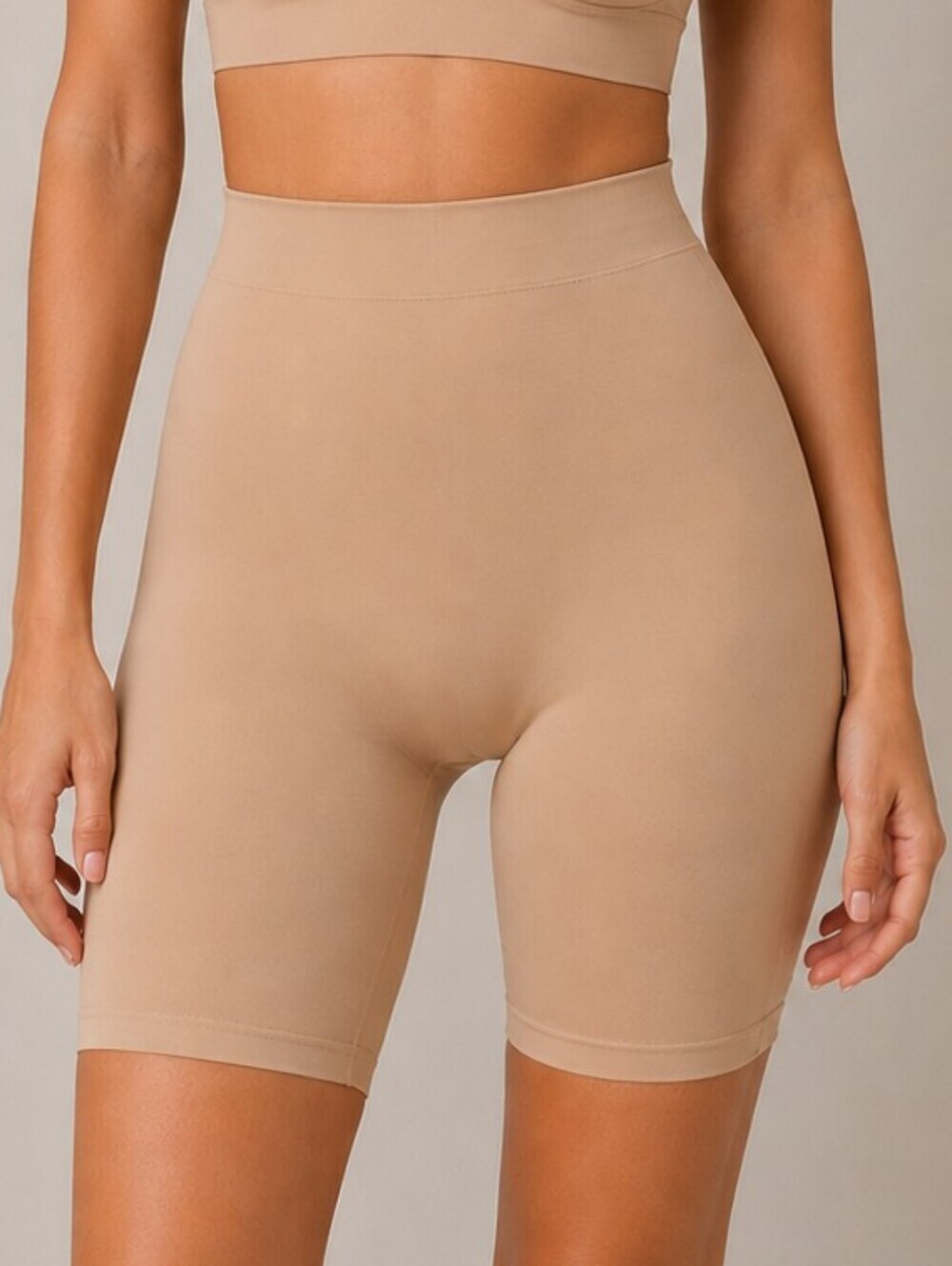 Skims Seamless Sculpting Body Shapewear Shaper Shorts Clay Tan Small NWOT